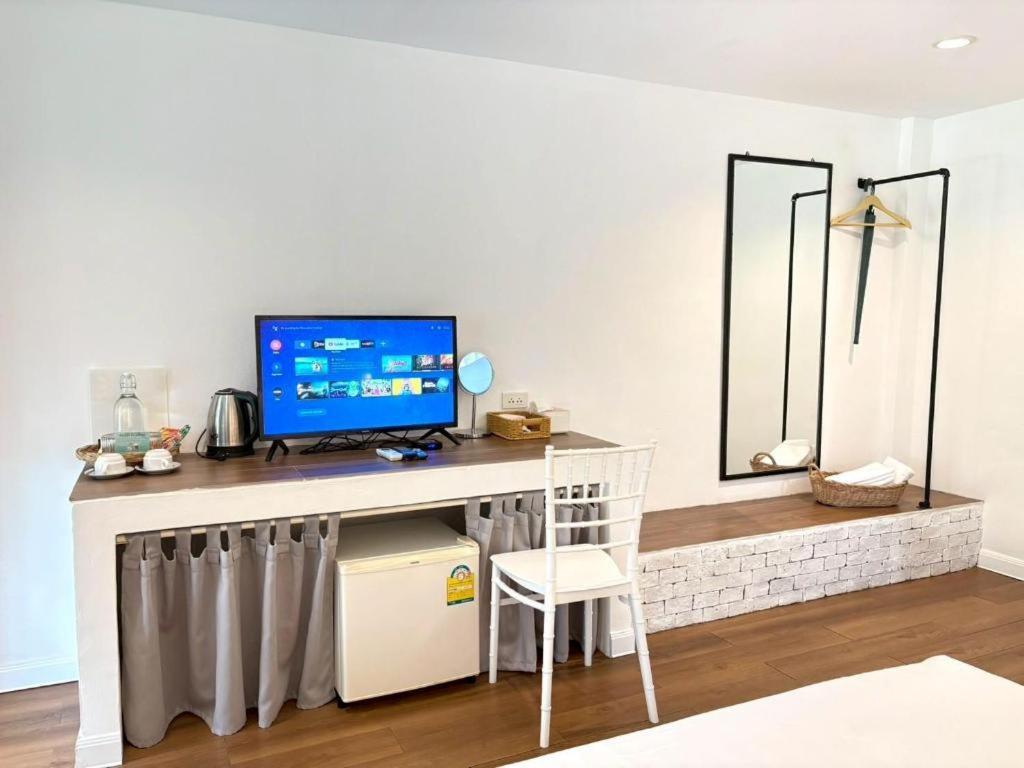 Charisma Resort Suan Phueng Eksteriør bilde